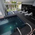 Bauhaus Wellness 207 - Petiteplage