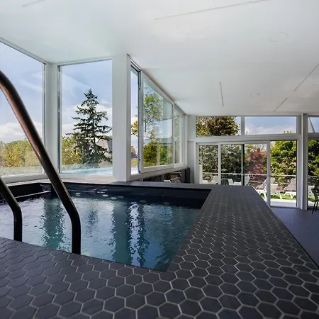 Bauhaus Wellness 207 - Petiteplage Apartman *