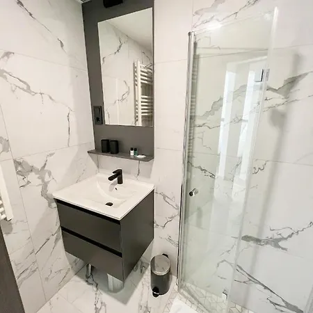 Bauhaus Wellness 207 - Petiteplage *