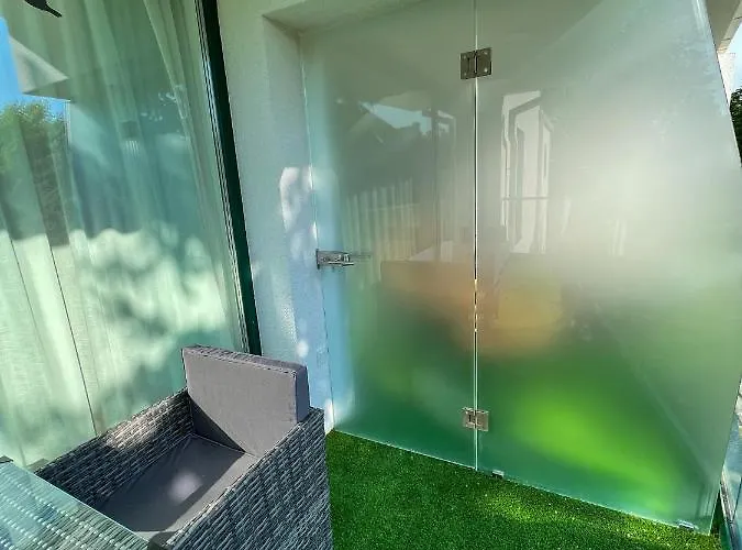 شقة Bauhaus Wellness 207 - Petiteplage *